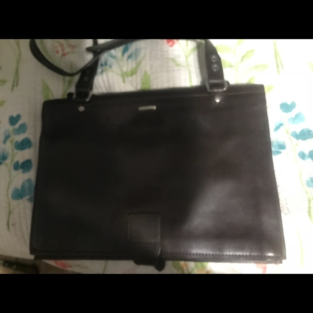 Mans leather messenger bag